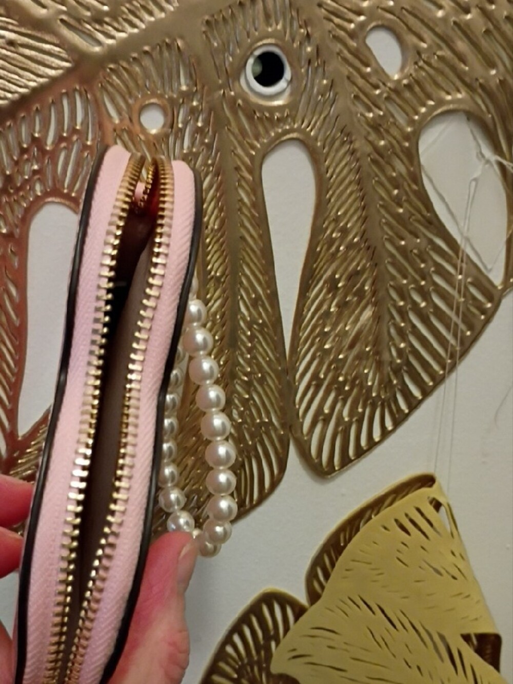 kate spade Pink Heart Wristlet with Pearl Strap - Picture 11 of 11